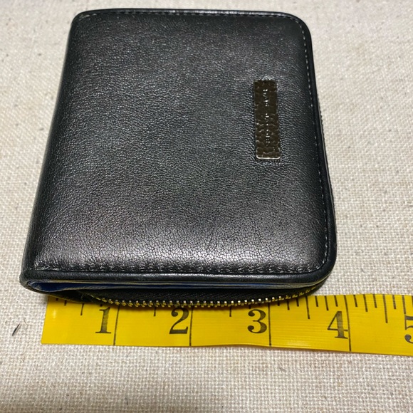 1 DAY SALE!!‼️MARC JACOBS MADE IN ITALY WALLET - Picture 12 of 13